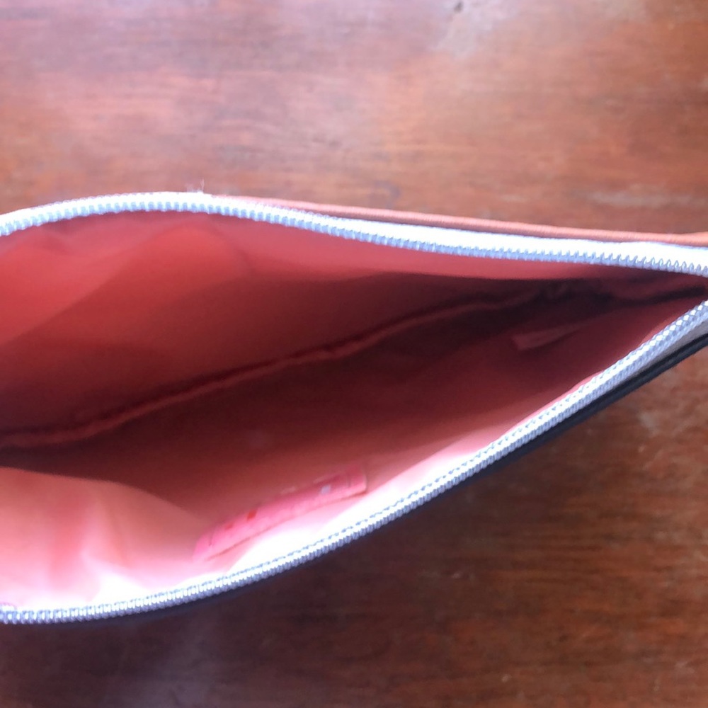 Pleather Cosmetics Bag - Picture 3 of 3